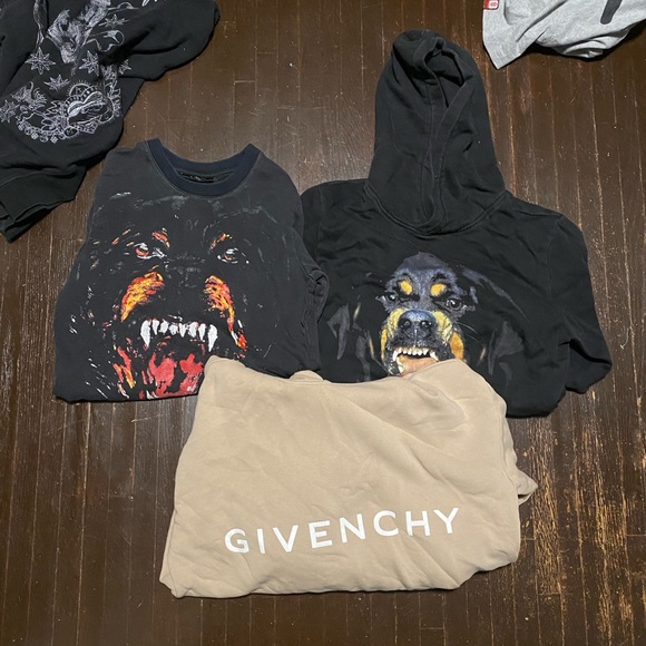 Lot of 3 Givenchy Sweaters Various Sizes - Picture 3 of 6